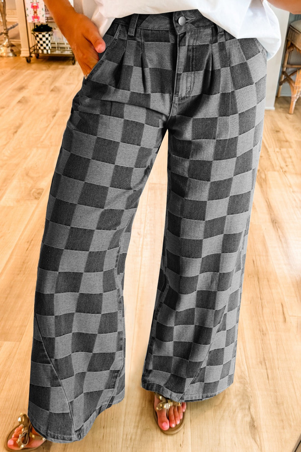 Checkered wide leg jeans