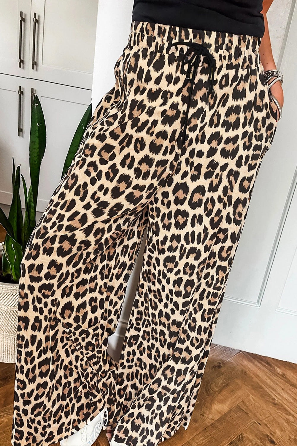 Leopard flows wide leg pants