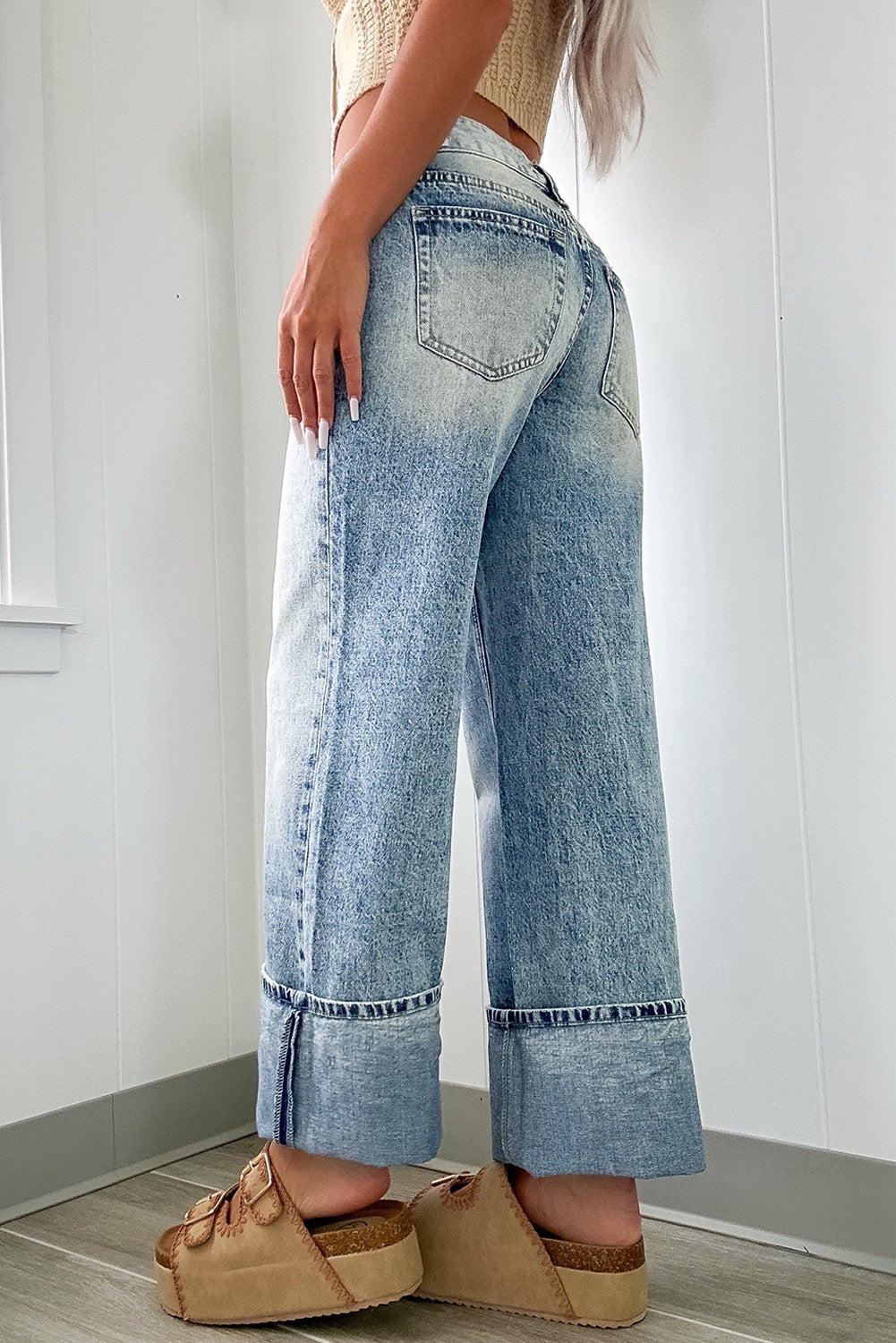 High rise medium washed jeans
